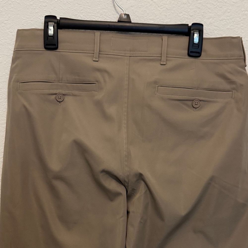 Abercrombie & Fitch Men's Go-To Pant Khaki Chinos - Picture 5 of 5